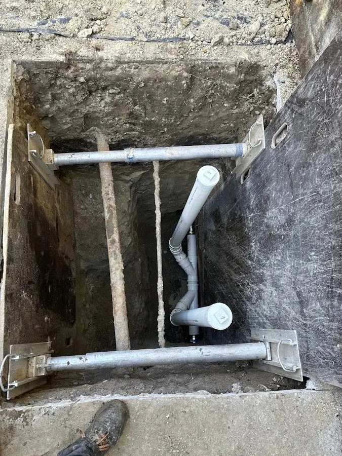 Experienced plumber completing Gas Line Repair work in Hector